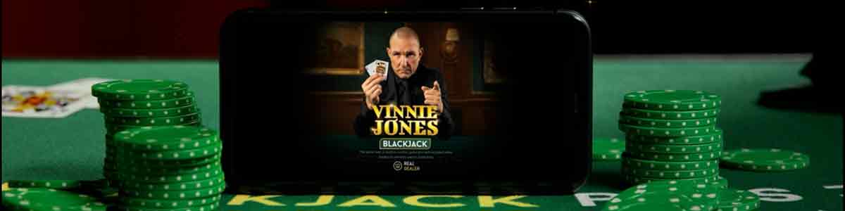 Vinnie Jones Blackjack Croupier Réel